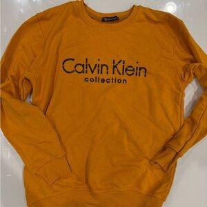 Calvin Klein Women's Mustard Crewneck Sweater